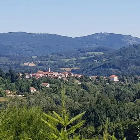 Casa vacanze La Maison D'aurélie 4 à 6 Personnes En Auvergne à Saint Remy Sur Durolle