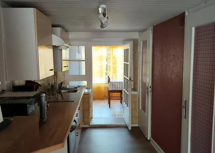 La Maison D'aurelie 4 A 6 Personnes En Auvergne A Saint Remy Sur Durolle Nyaraló *