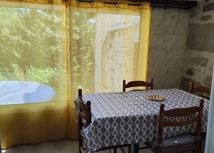 Nyaraló La Maison D'aurelie 4 A 6 Personnes En Auvergne A Saint Remy Sur Durolle Fracard